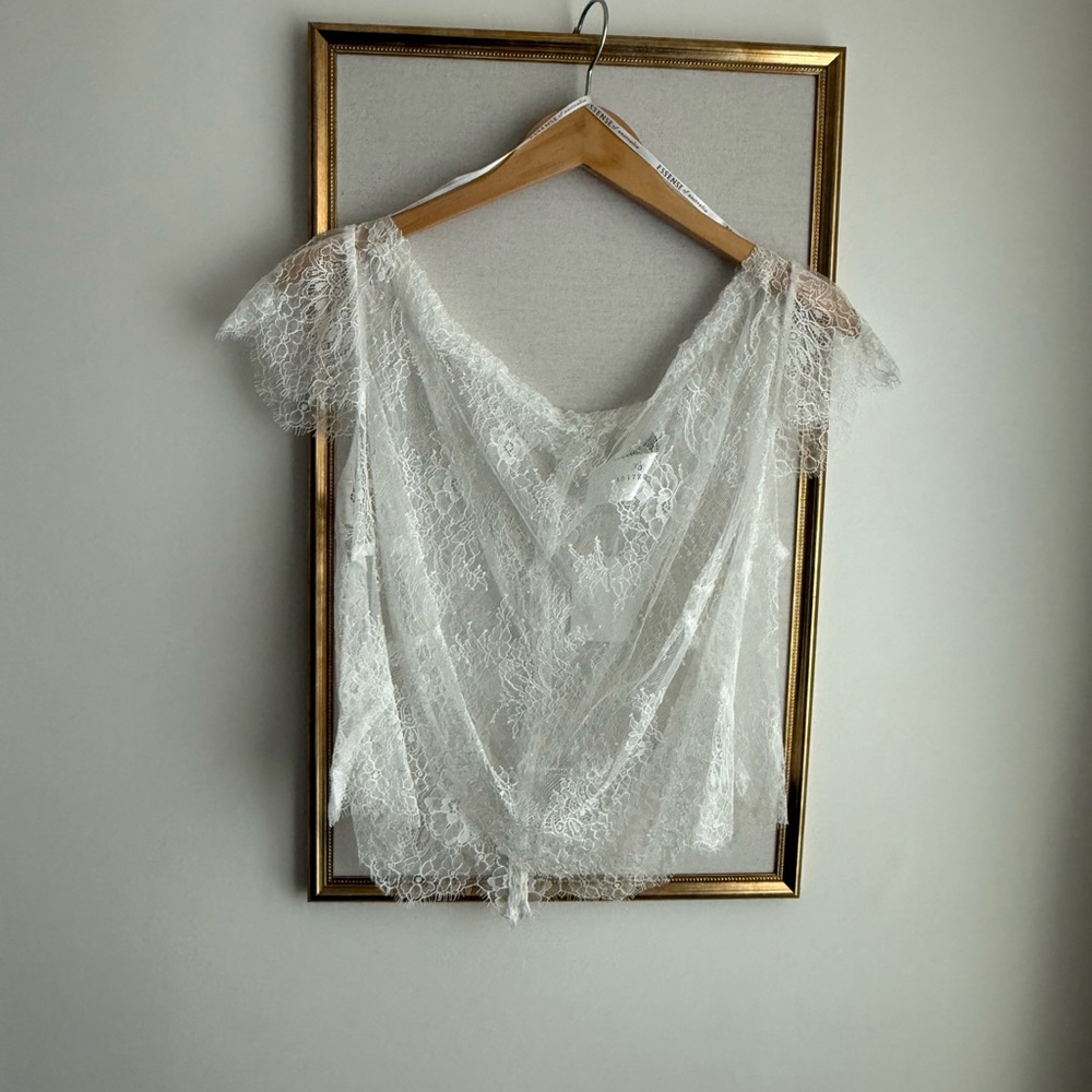 NWT Bridal Cap Sleeve Cover